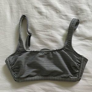 TARGET Black and white textured striped bikini top